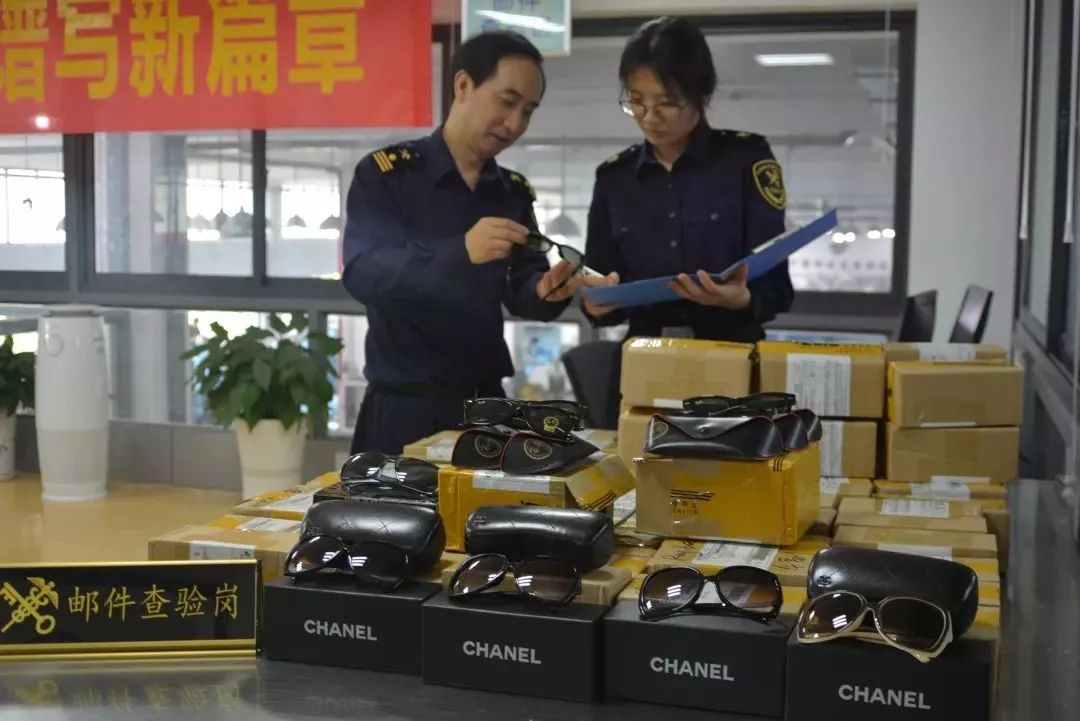 鐭ヨ瘑浜ф潈灏辨槸鍔涢噺,鑱氱劍鐭ヨ瘑浜ф潈