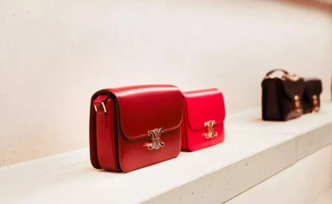 穿搭指南这是你想要的夏天效果吗,花了时间整理了一下这次旅行攻略