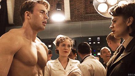 对复联依依不舍的男人们，90%是舍不得寡姐的“好莱坞第一美胸”