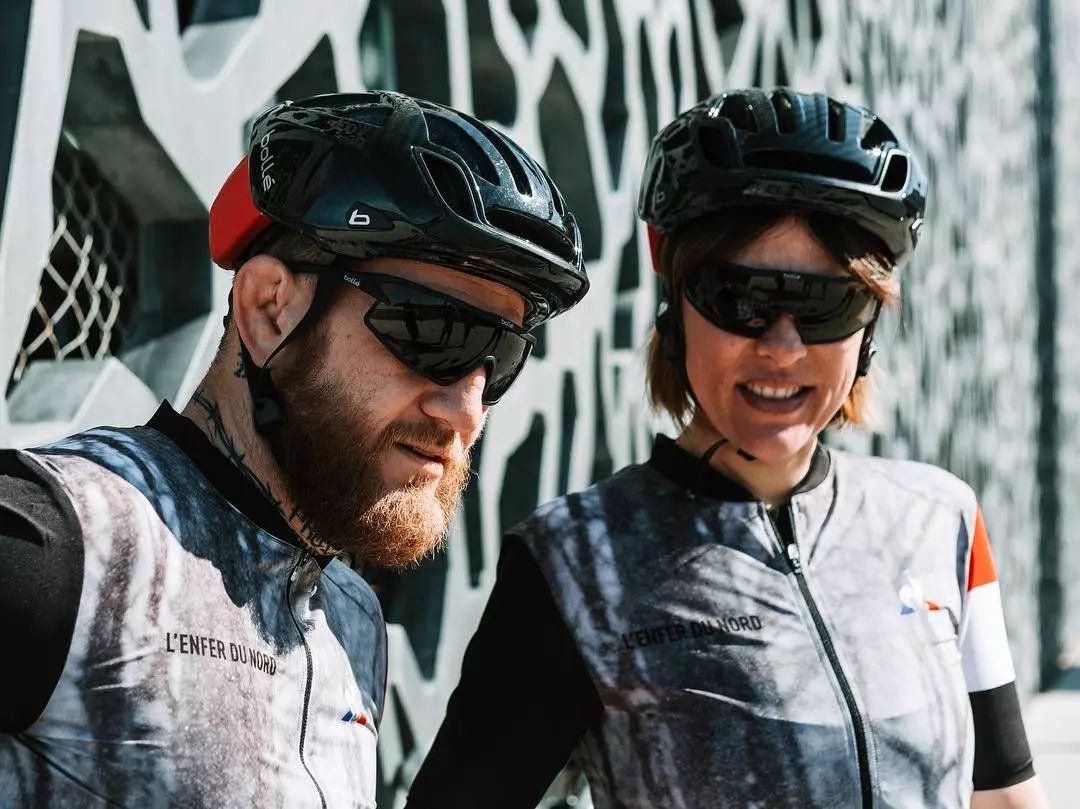 常常登上《SHOESMASTER》的法国公鸡，在国内却无人问津|《每周冷门球鞋大赏》