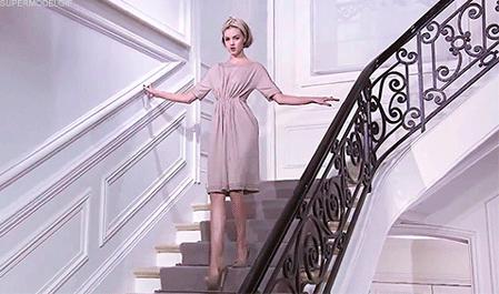 舒服美腻到不行,这样的睡衣每个女人都该有一件