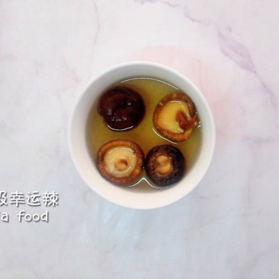 电饭煲版腊肉煲仔饭,煲仔饭家庭版