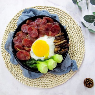 电饭煲版腊肉煲仔饭,煲仔饭家庭版