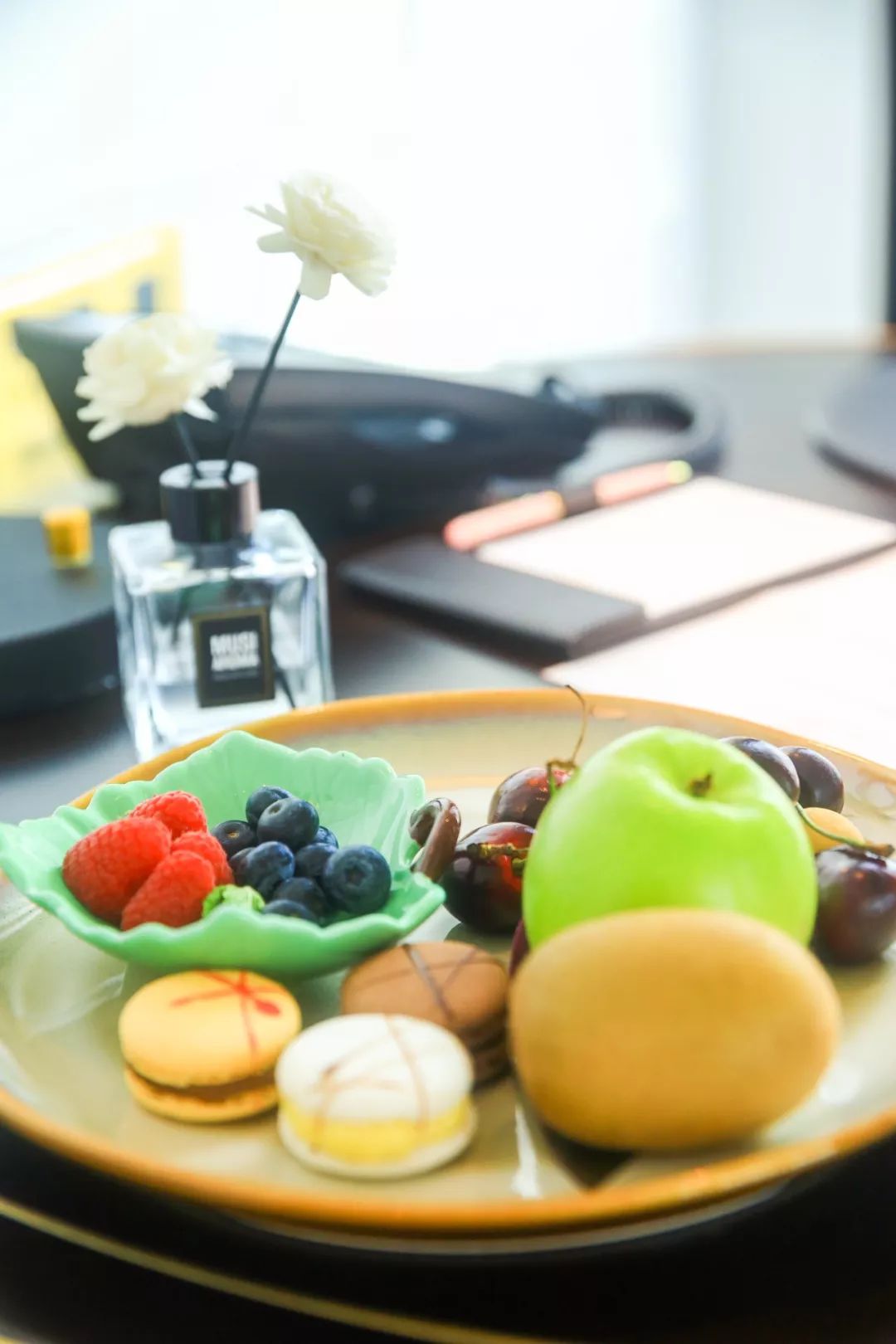 在重庆之巅，住云端奢居吃米其林大餐，刷新山城奢华新高度！