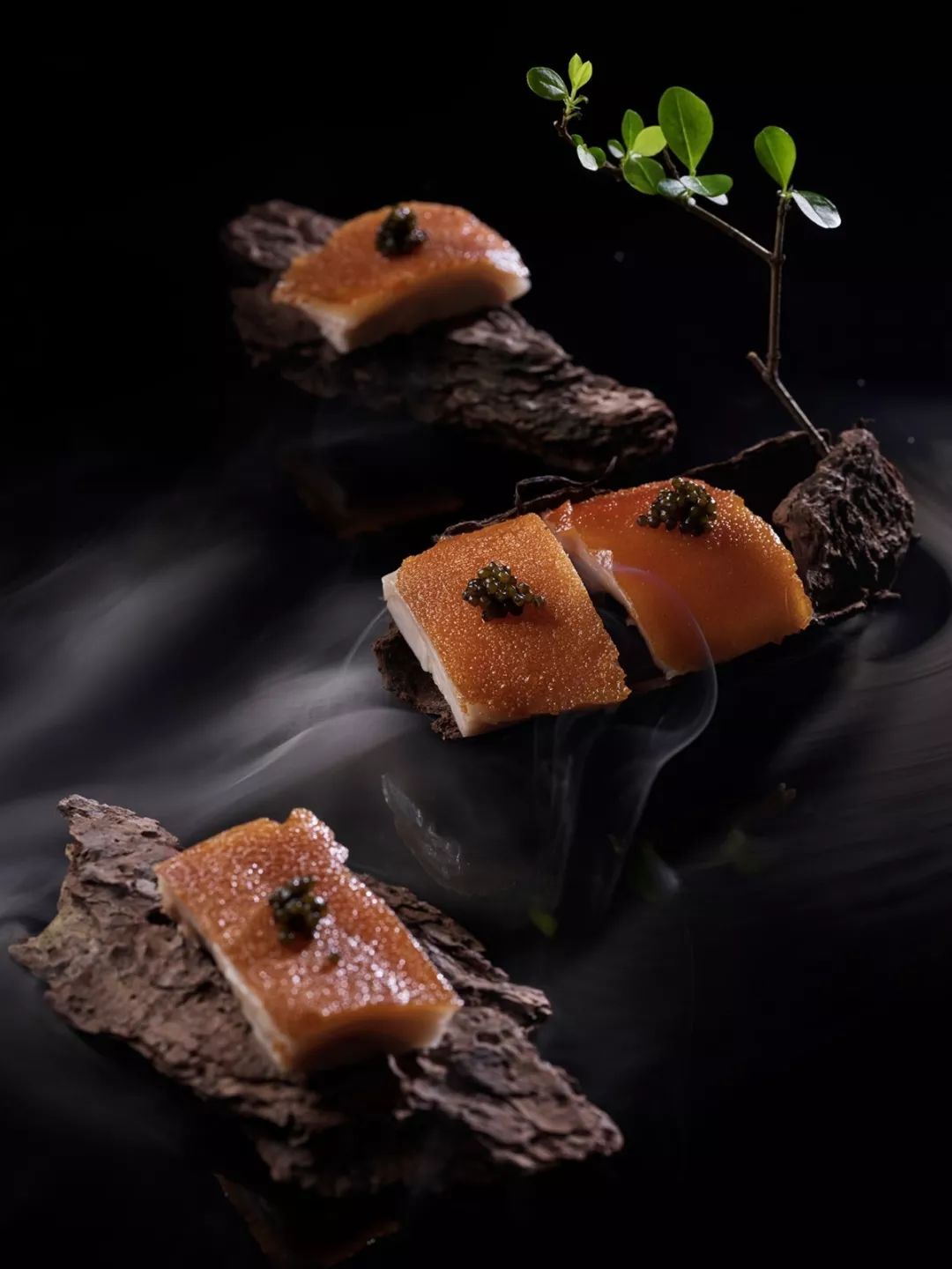 在重庆之巅，住云端奢居吃米其林大餐，刷新山城奢华新高度！