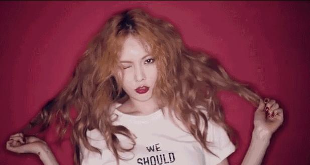 泫雅丰唇后颜值下跌？！但大家都爱这样的“香肠嘴”啊