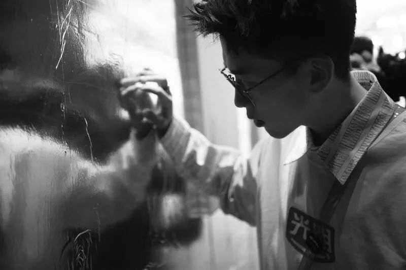 引领潮流时尚，INXX秀场直击