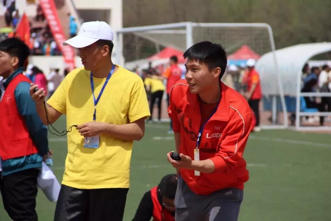 运动会秩序册,四川省第十三届田径运动会秩序册