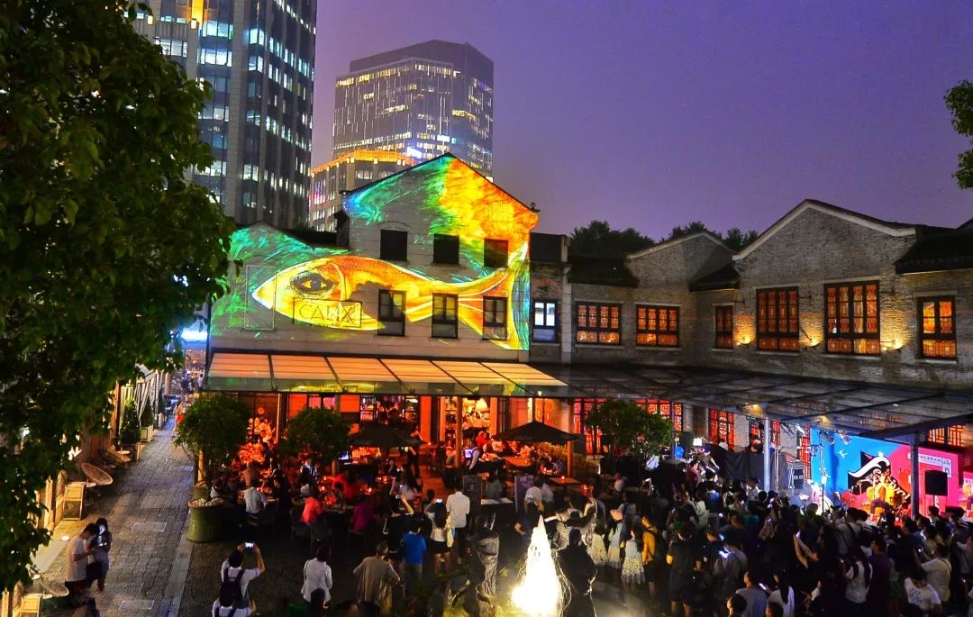 欢乐淮海嘉年华｜黄浦区推出首位“夜间区长”、首批“夜生活首席执行官”，原来是他们！