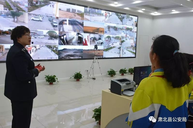 县公安局举办警营开放日活动,热血筑梦铭记警魂警营开放日活动