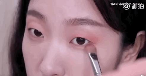 谁成想，教会我画“刘诗诗眼”的人是…邓伦