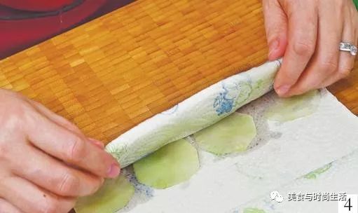 香辣金针菇简单的做法,麻辣虾仁金针菇的做法