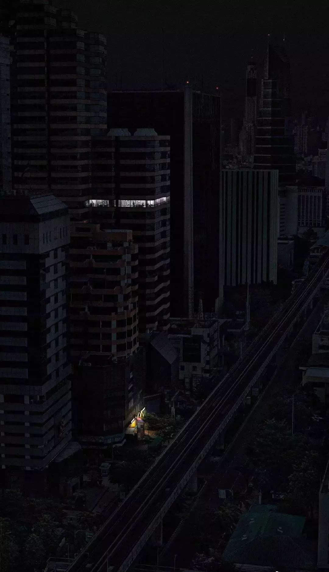 麦当劳创意新品,麦当劳是个地产公司吗