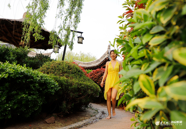 荐游|亭台碧树拥芳卉智圣汤泉觅春色