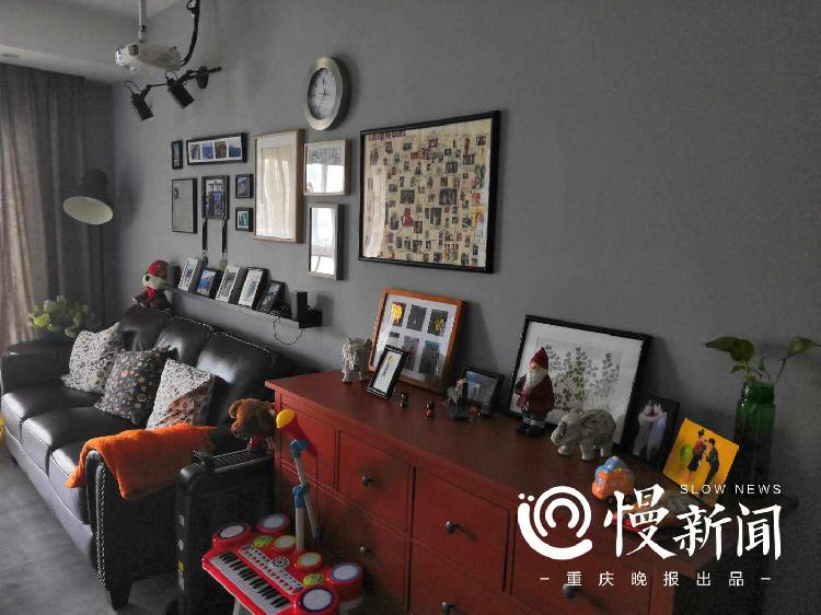 慢新闻·人物|斯威海报的“灵魂画师”:将球队画进二次元做有重庆味道的设计