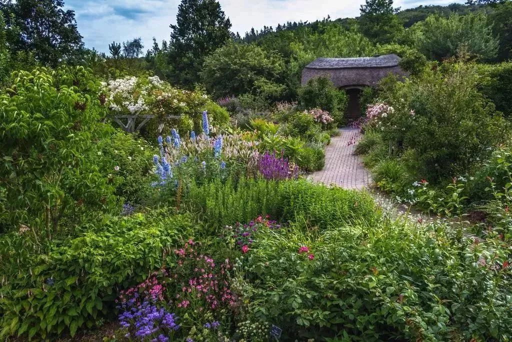 待天气晴好,伦敦阴雨天去哪旅游好