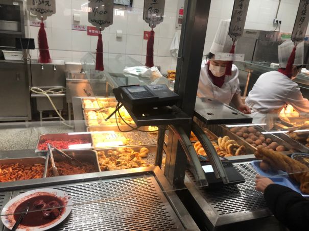 月末还剩十块钱?亲亲,小薇有份二外省钱攻略,请查收!