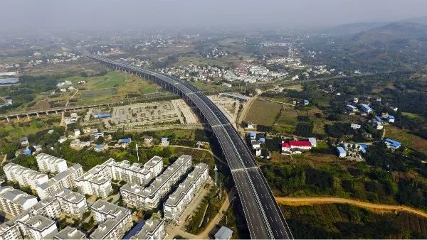 五一期间高速公路注意事项,五一小长假期间高速出行提醒