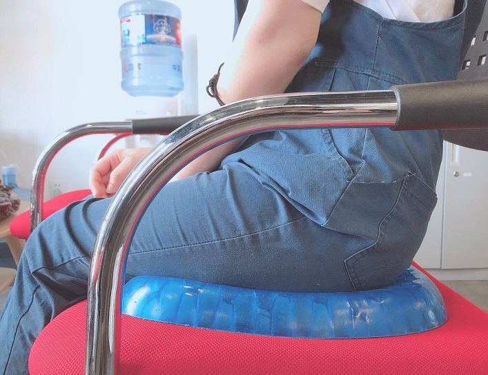 天热上班族久坐不疼屁股的神器,防屁股疼坐垫冰丝