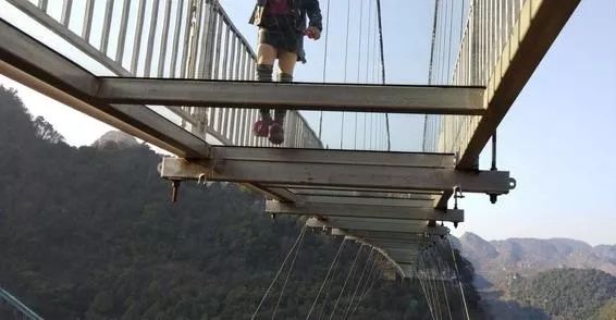 最新交警五一出行安全提示,交警发布元宵节两公布一提示