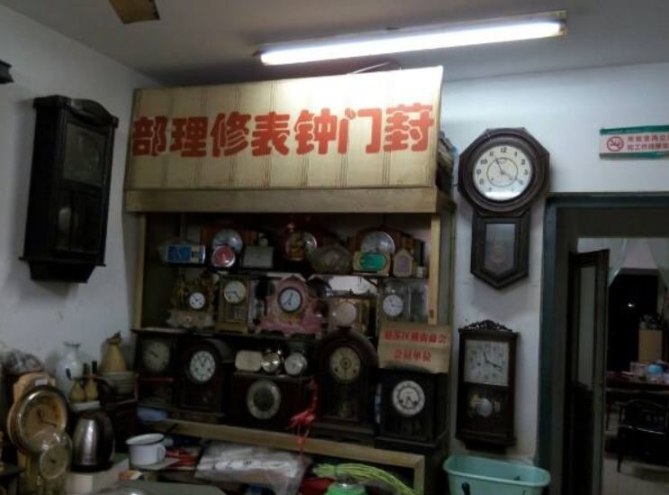 城市里那些被遮蔽的人文气息，在这本书中都可以探寻到