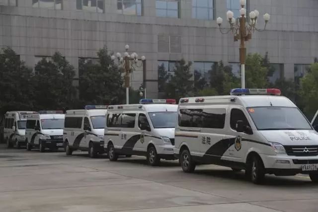 【看看】涉案4600余万元！新郑一酒店被法院强制清场！