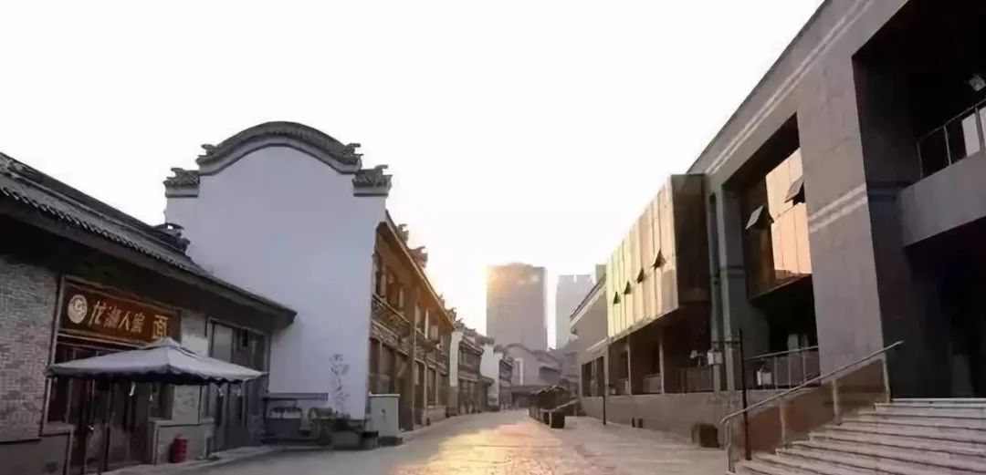 东戴河佳兆业齐步走,佳兆业能不能挺过2023年