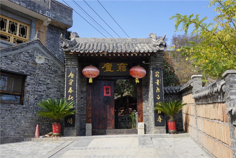 陕西与世隔绝的温泉民宿,西安附近最美的山间民宿