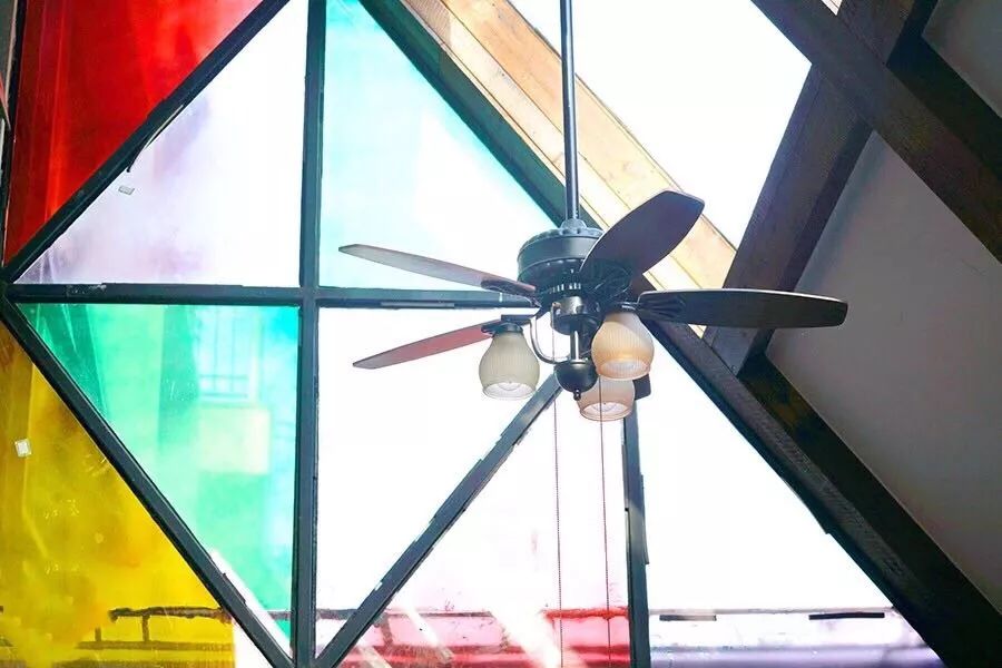 陕西与世隔绝的温泉民宿,西安附近最美的山间民宿