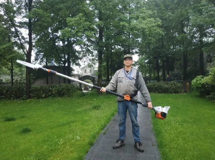 钢铁侠有战甲，灭霸有手套，中化人的劳动神器是？