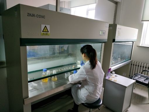 钢铁侠有战甲，灭霸有手套，中化人的劳动神器是？