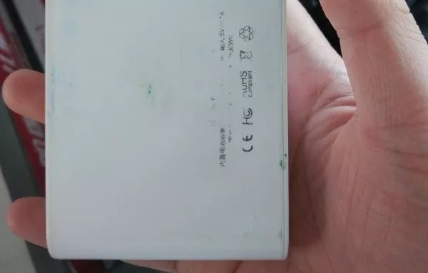 国庆出行哪种物品不能带上飞机,旅行坐飞机不可以带哪些东西