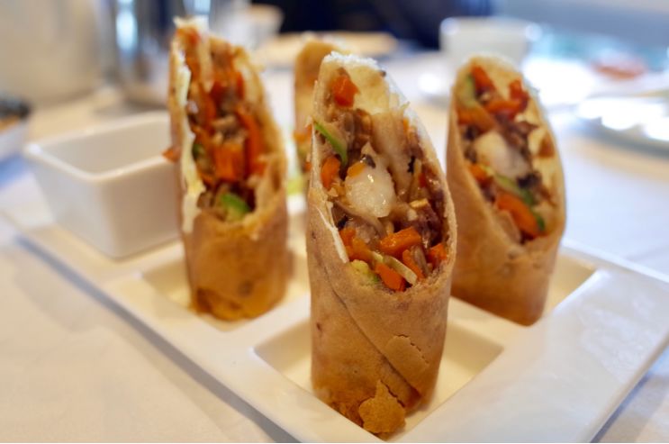 香港48h|饕客胃里，有两个香港