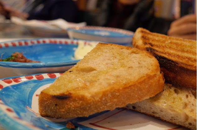 香港48h|饕客胃里，有两个香港