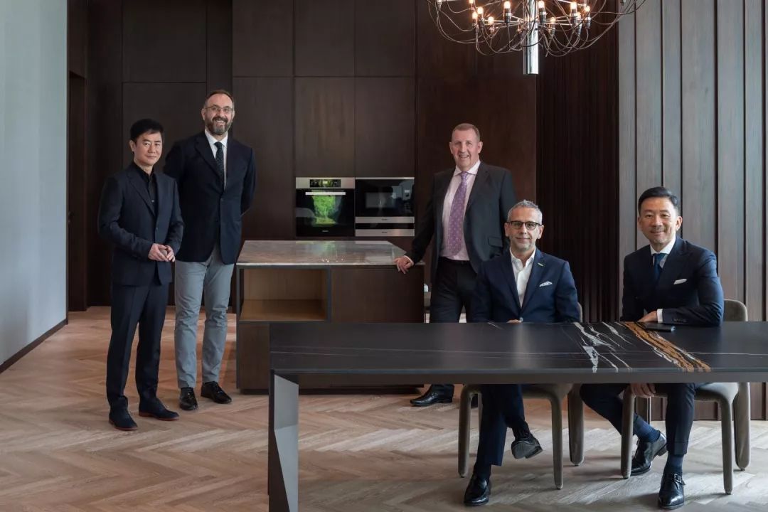 ceo的成员有哪些,ceo住什么样的房子