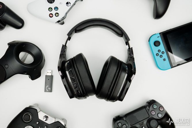 罗技g933s7.1声道无线游戏耳机,罗技g933s和g633s的区别是什么