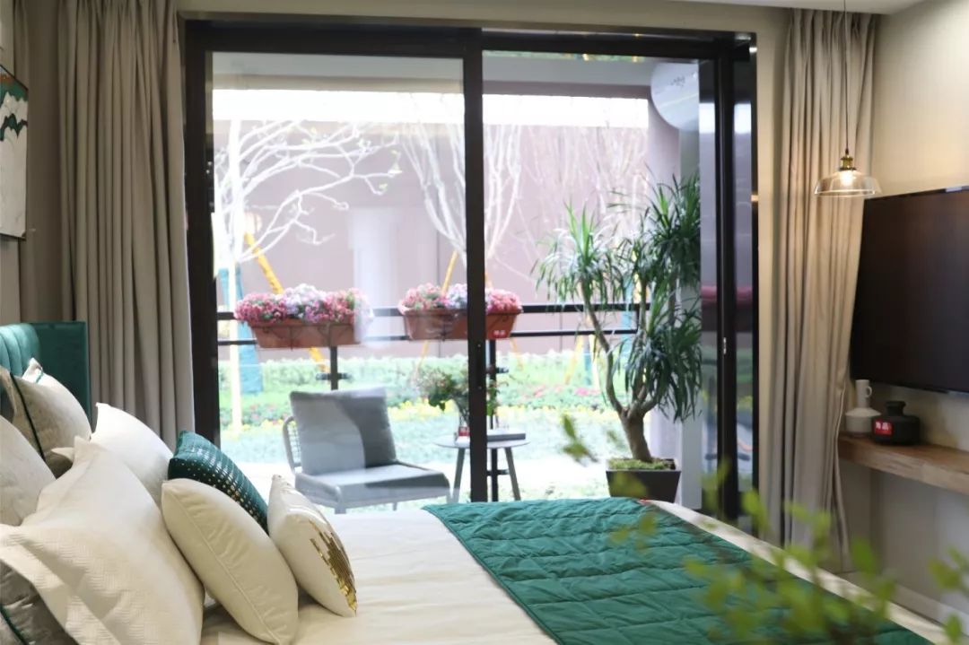 “丽江神盘”明日开盘！丽江·时光喊你来做5千万游客的房东！