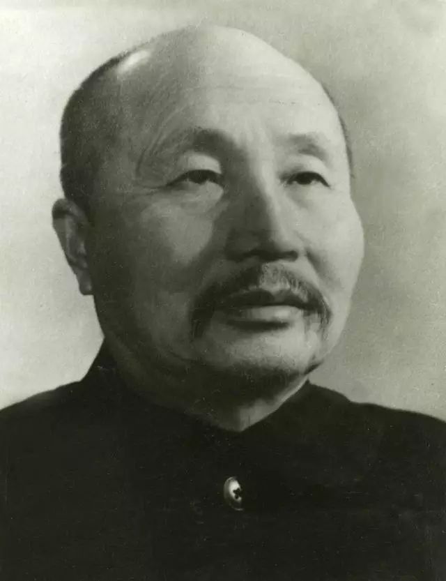 @辽宁省实验中学的毕业生，母校有大事儿发生，速回！