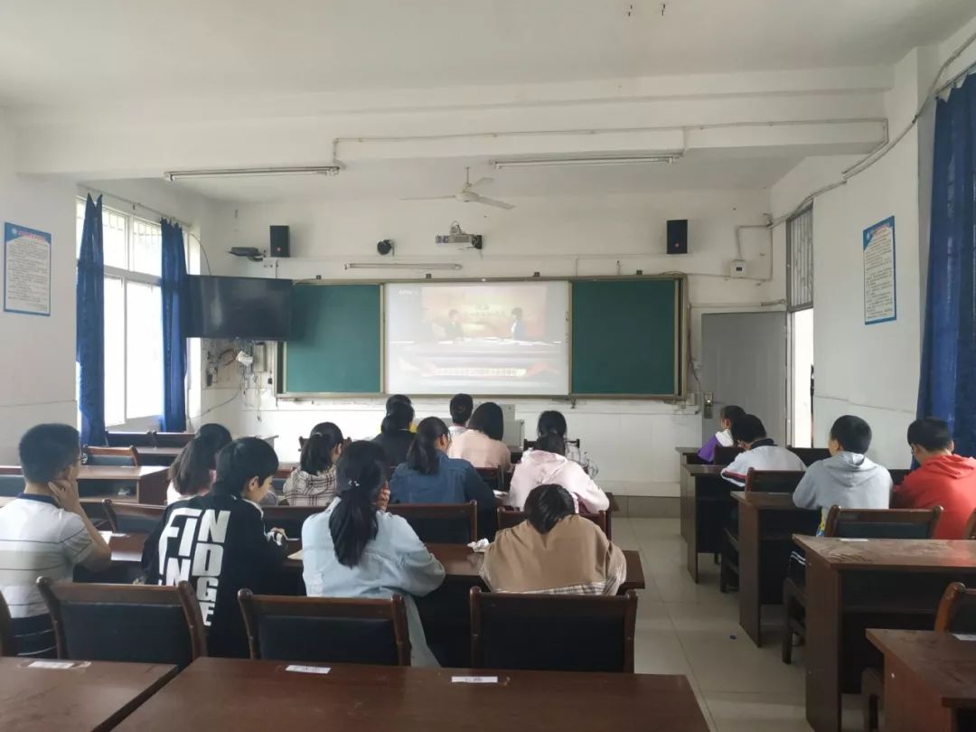 纪念五四运动100周年大会召开,甜城青年热评如潮!