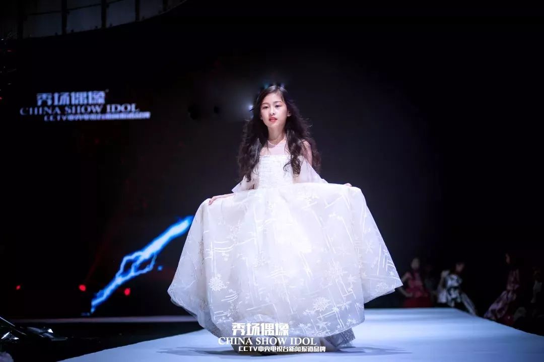 【领五一福利啦!】裕荣汇通用美食券0元领!~