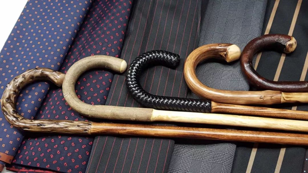 *裤内**都晒不干的梅雨季,江浙沪男人如何保持体面?丨基本款