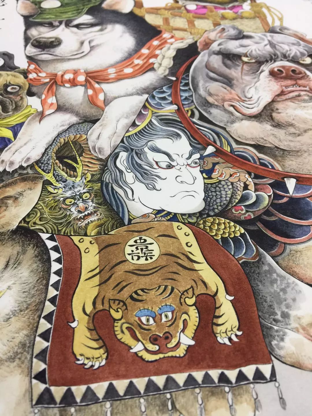 太震撼了!85后帅哥笔下的鬼神世界,迷倒了上万人......