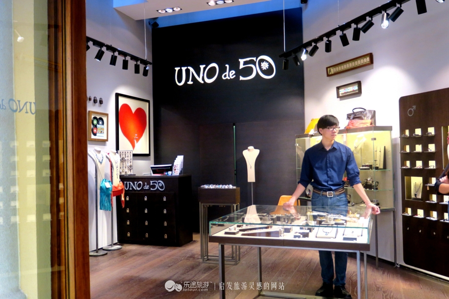 在西班牙逛店,马德里奥特莱斯购物清单