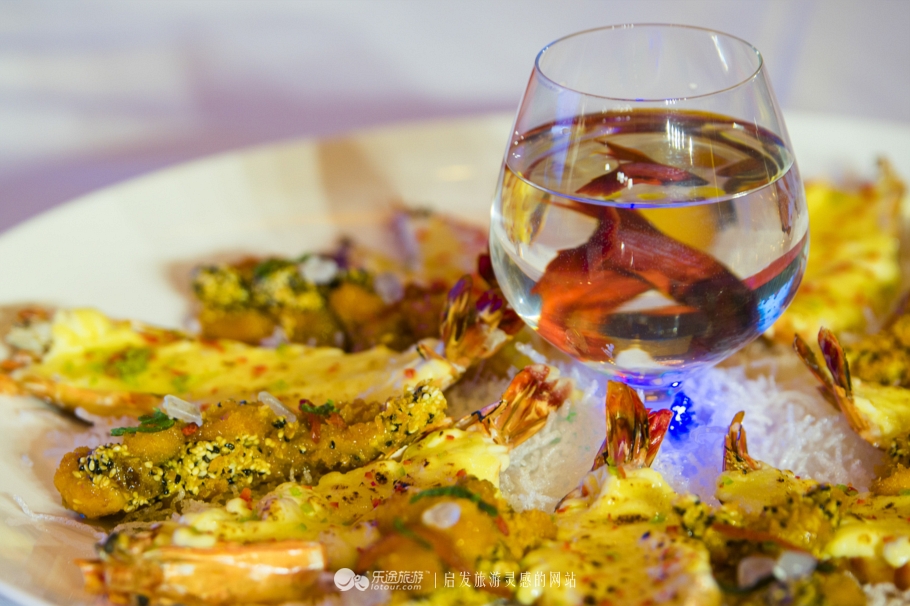 皮皮虾带壳干货吃法,皮皮虾虾壳好硬怎么吃