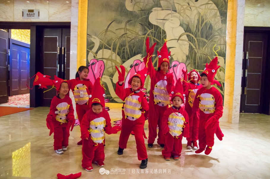 皮皮虾带壳干货吃法,皮皮虾虾壳好硬怎么吃