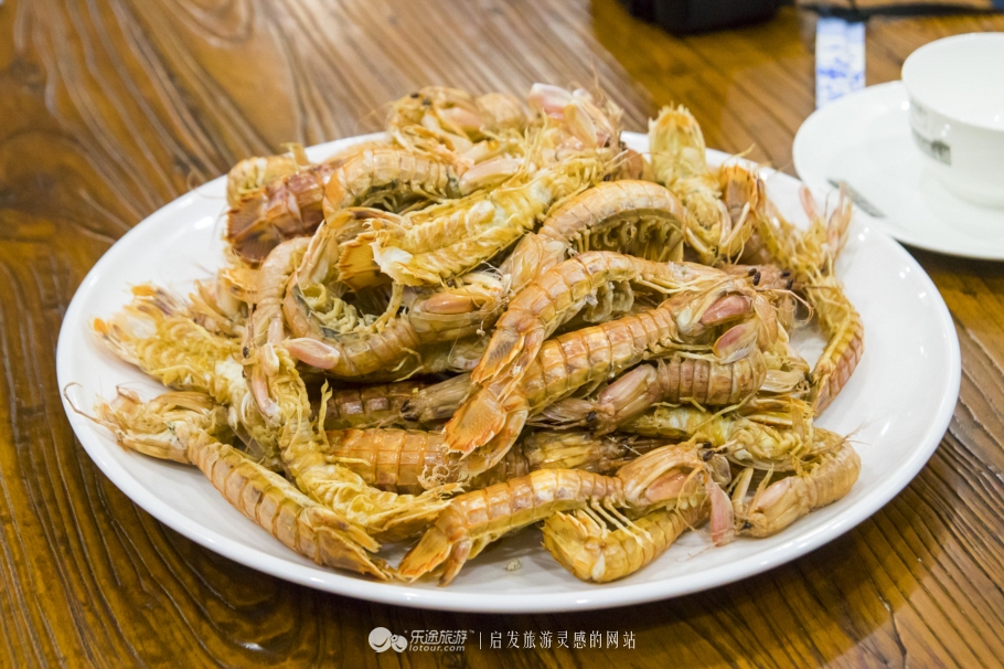 皮皮虾带壳干货吃法,皮皮虾虾壳好硬怎么吃