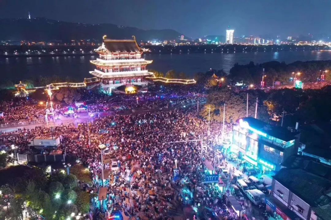 狂降13℃+雨，马上到！