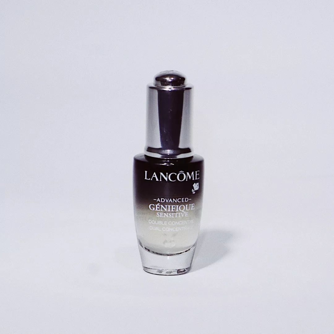 20岁出头应该拥有多少钱,20岁只有一万块正常吗