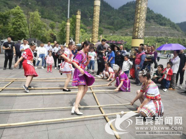 兴文县苗族花山节直播,兴文花山音乐节节目单