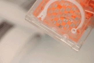 有了岛国的隐形蚊帐，再也不用半夜醒来给蚊子鼓掌了